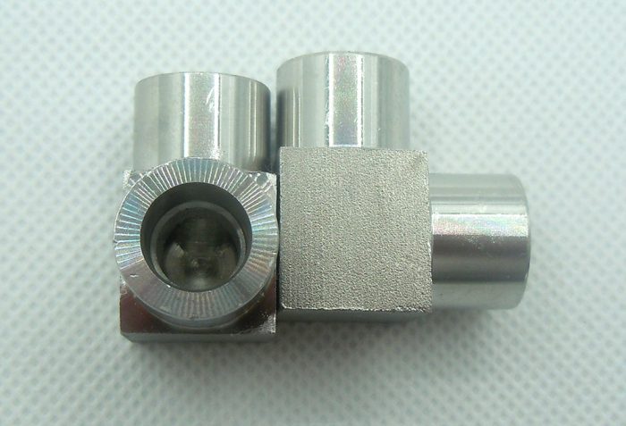 WELDING STAINLESS STEEL ELBOW